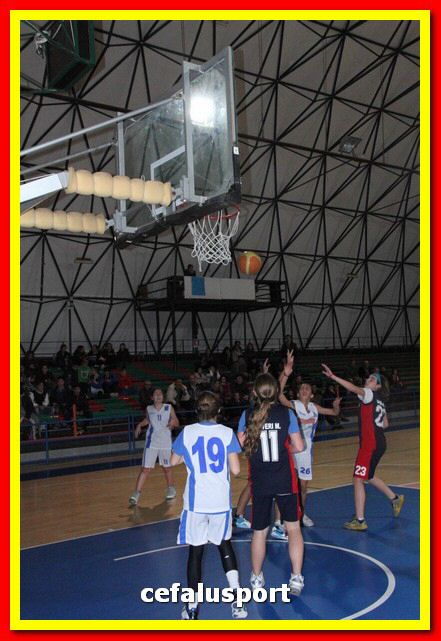 150228 Basket_U13F 096_tn.jpg